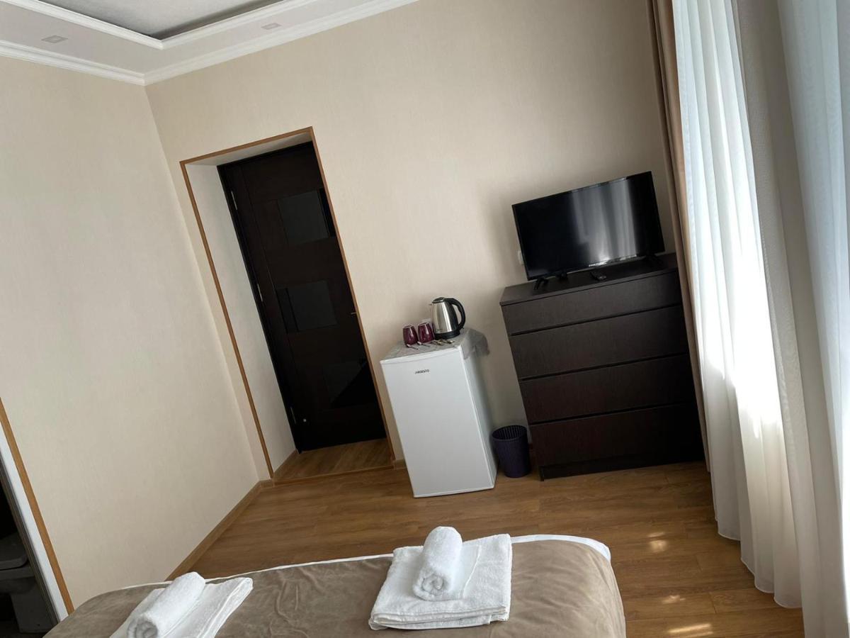 Serenity Likani Villa Hotel 博尔若米 外观 照片